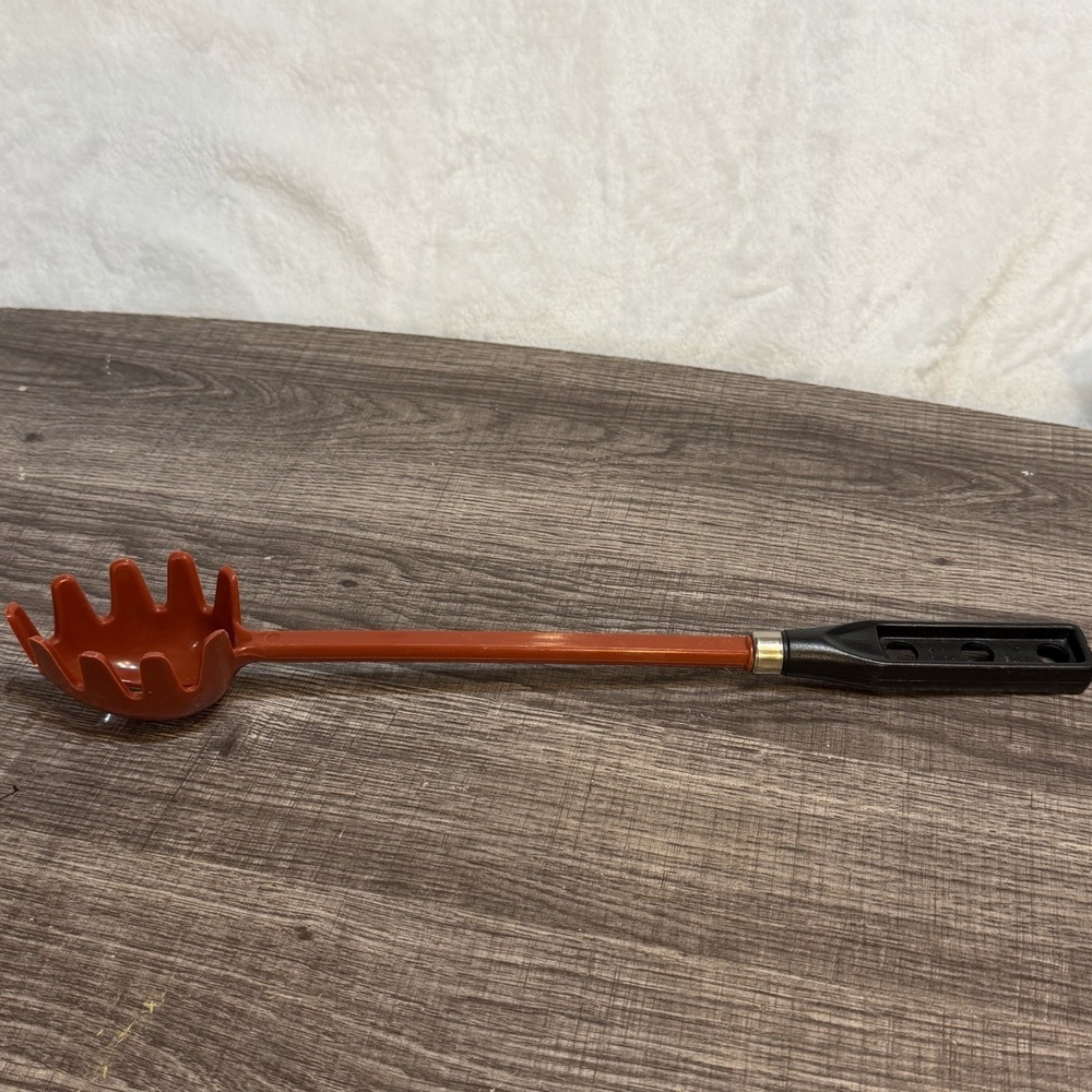 Pasta Spoon Fork Server 13.5" Kitchen Utensil Made in Hong Kong Rust Color Black